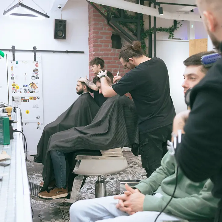 Парикмахерская СВОИ